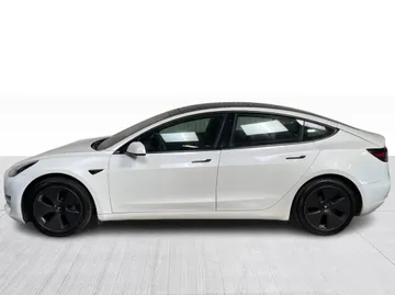 2021 Tesla Model 3 - image 10