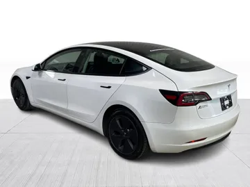 2021 Tesla Model 3 - image 11