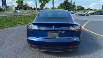 2021 Tesla Model 3 - image 6
