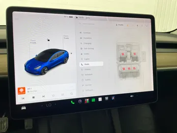 2021 Tesla Model 3 - image 21