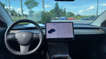 2021 Tesla Model 3 - image 9
