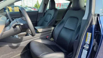 2021 Tesla Model 3 - image 8