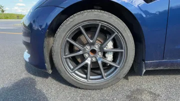 2021 Tesla Model 3 - image 7