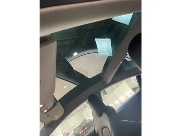 2023 Tesla Model 3 - image 15