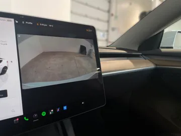 2023 Tesla Model 3 - image 22
