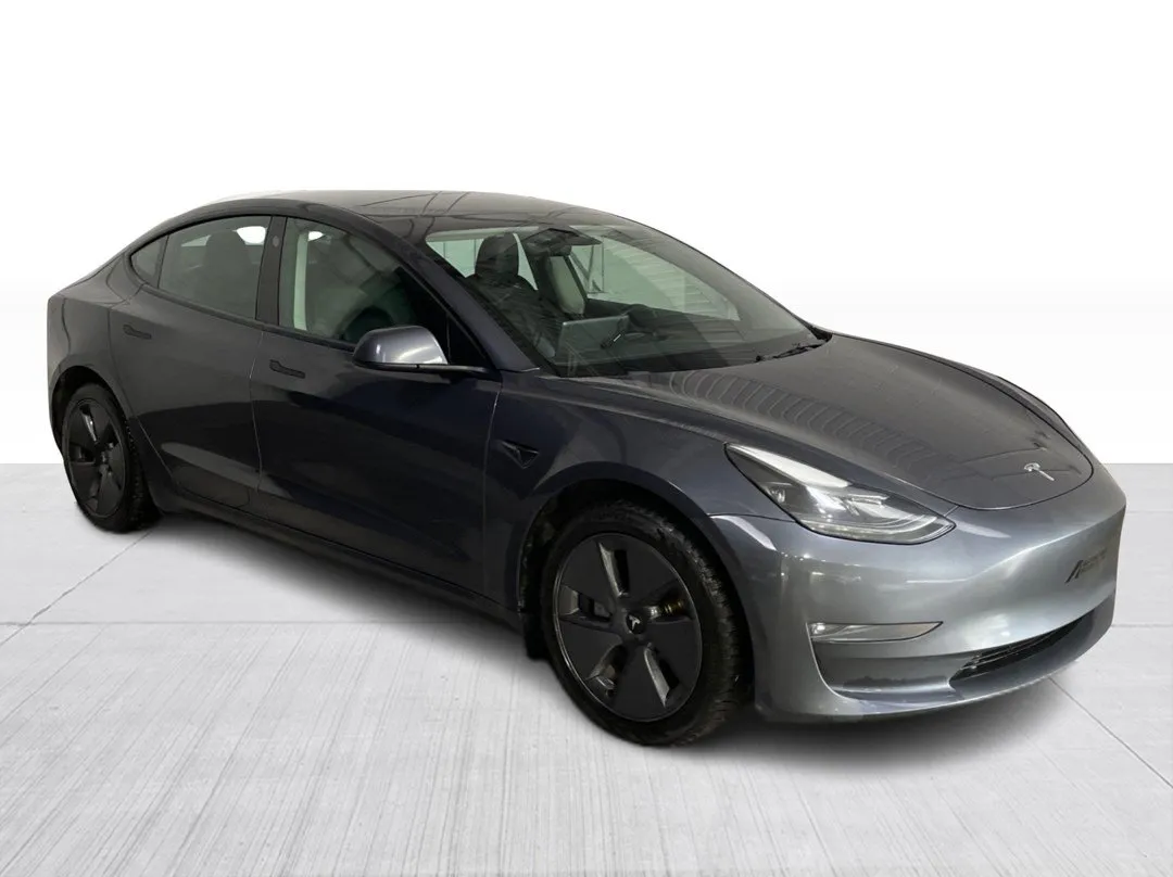Tesla Model 3 2023 à vendre - photo 1