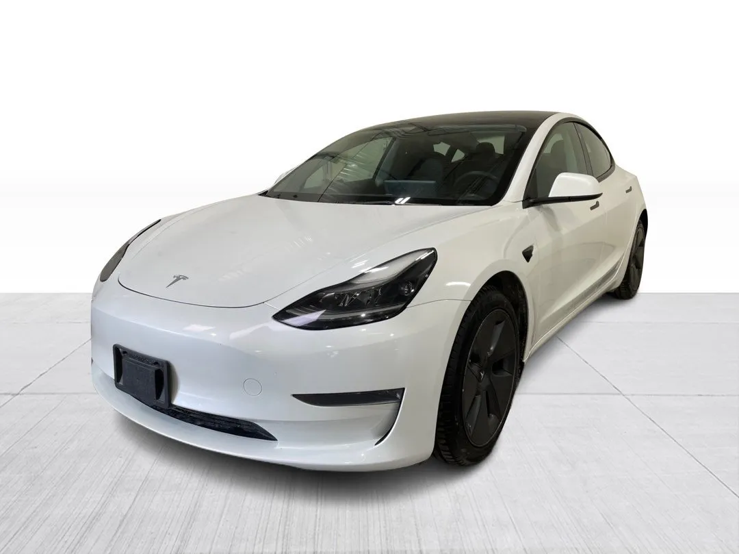 2023 Tesla Model 3 — photo 8
