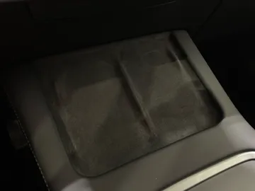 2023 Tesla Model 3 - image 22