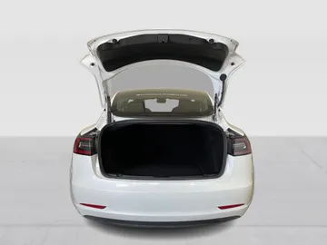2023 Tesla Model 3 - image 13
