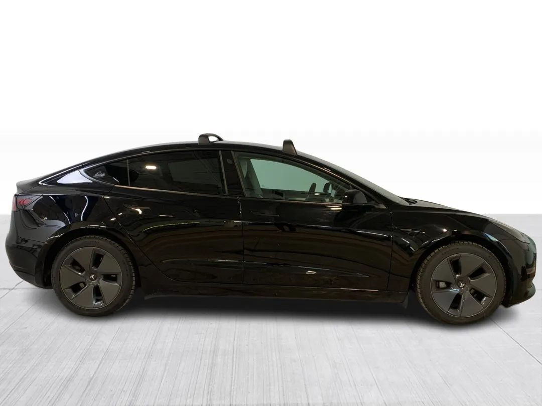 Tesla Model 3 2023 à vendre - photo 2