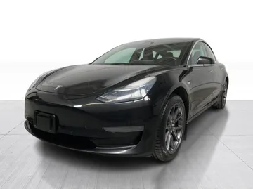 2018 Tesla Model 3 - image 9