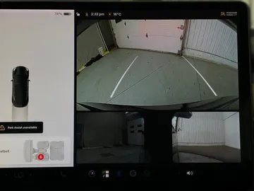 2018 Tesla Model 3 - image 27