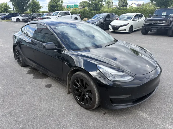 2021 Tesla Model 3 - main image