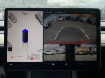 2022 Tesla Model 3 - image 22