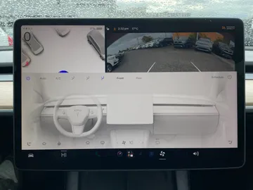 2022 Tesla Model 3 - image 23