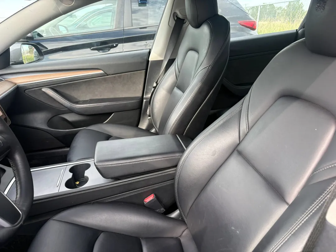 2023 Tesla Model 3 Standard Range, photo 7