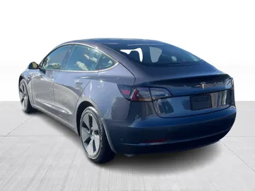 2023 Tesla Model 3 - image 12