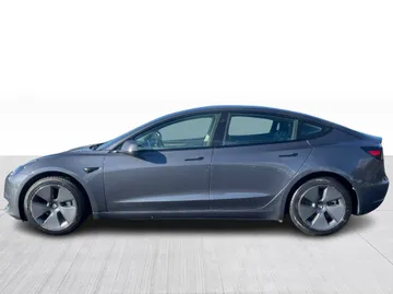 2023 Tesla Model 3 - image 11