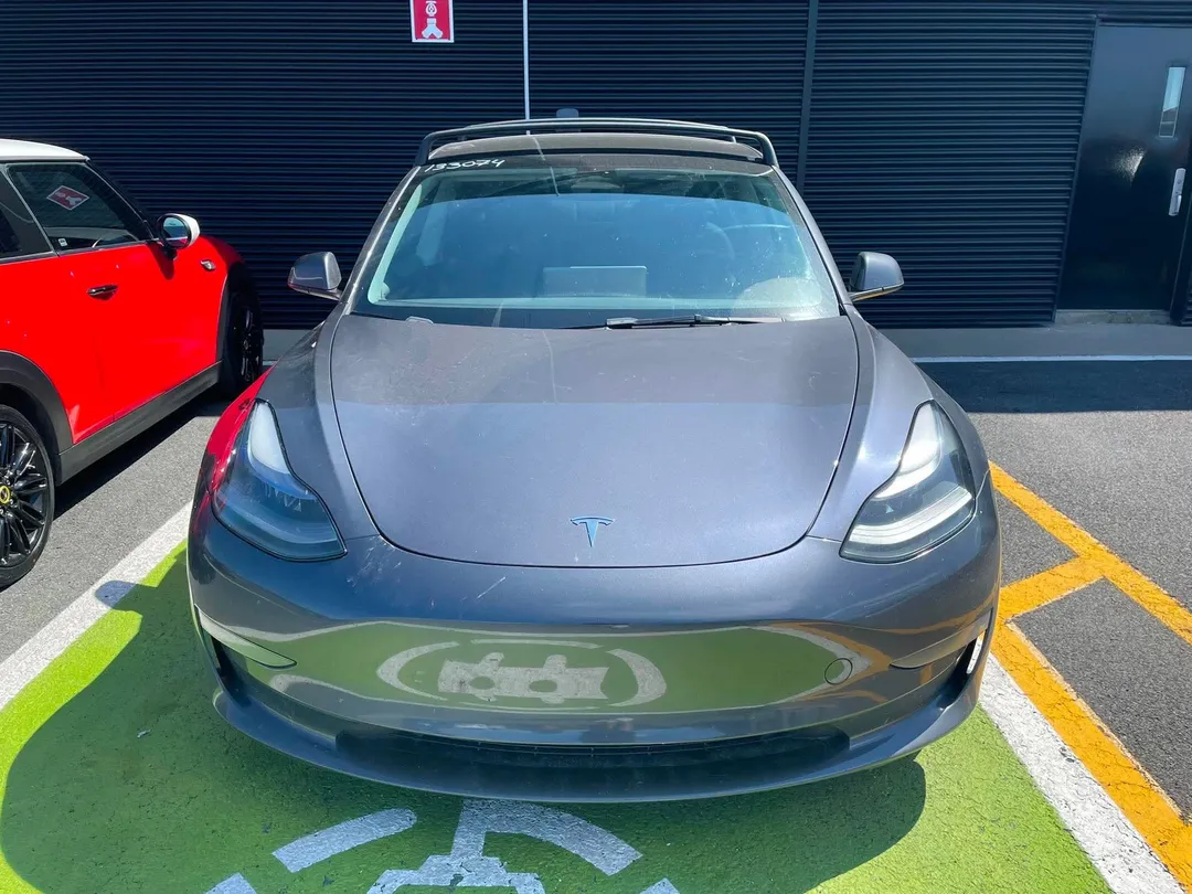 Tesla Model 3 2023 à vendre - photo 2