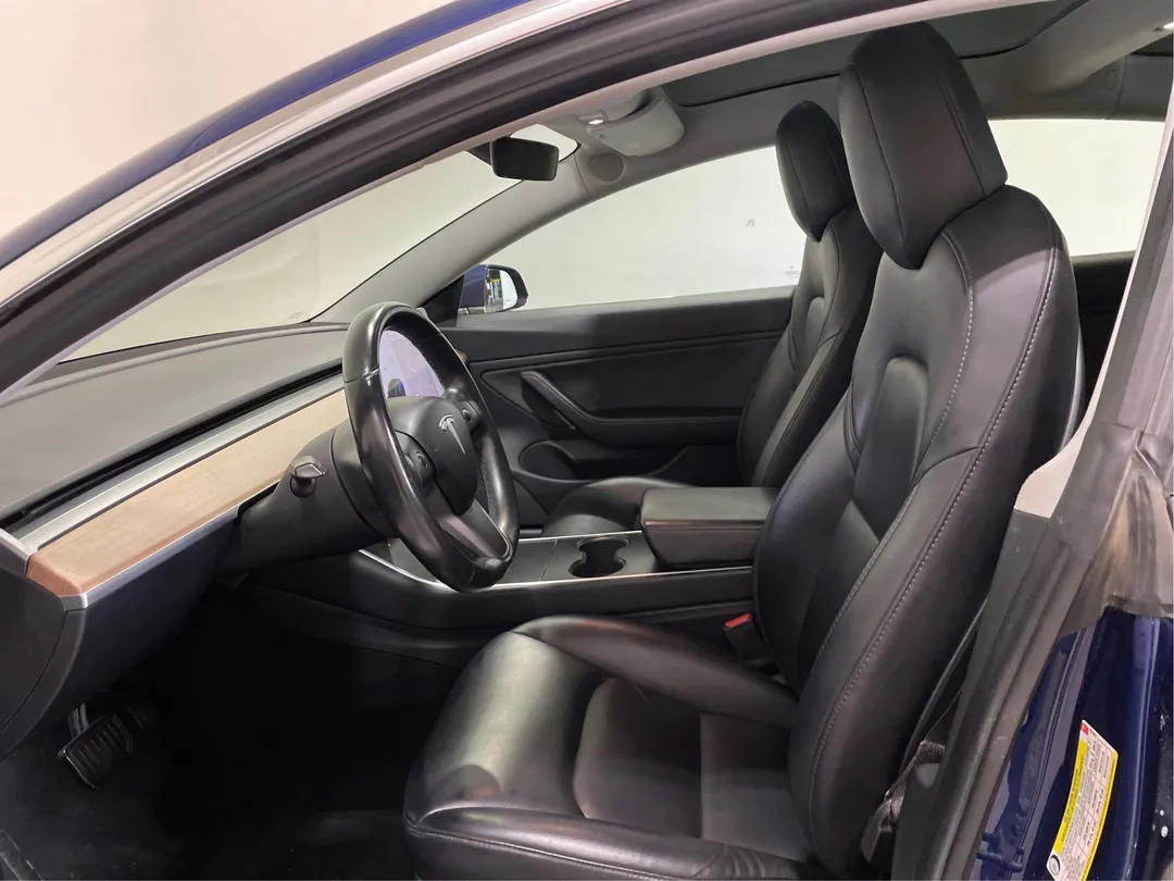 2018 Tesla Model 3 — photo 3