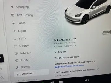2022 Tesla Model 3 - image 15