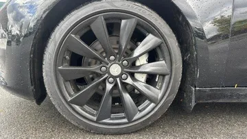 2022 Tesla Model 3 - image 7