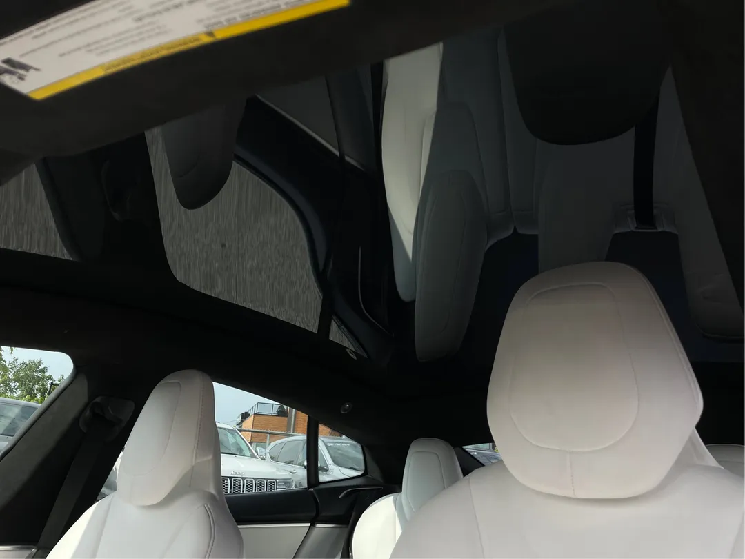 2017 Tesla Model S — photo 5