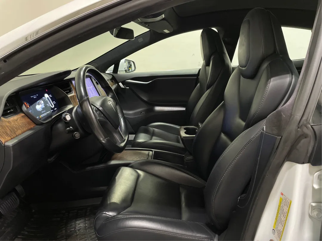 2019 Tesla Model S — photo 3