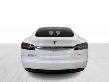 2019 Tesla Model S - image 12