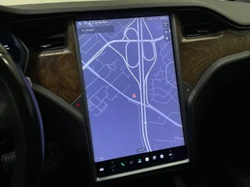 2019 Tesla Model S - image 27