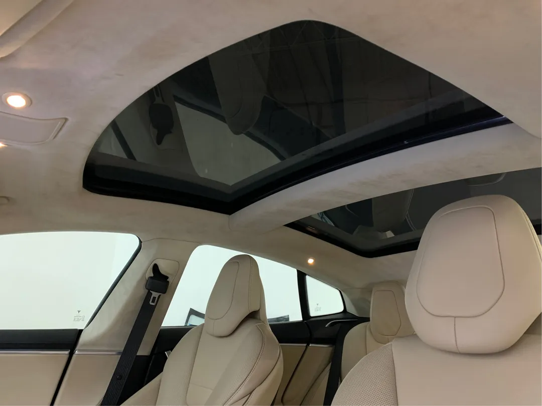2017 Tesla Model S — photo 5