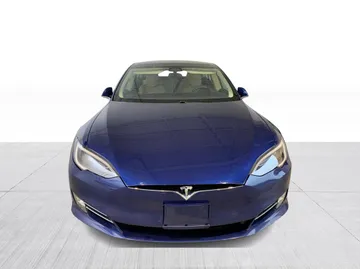 2017 Tesla Model S - image 8