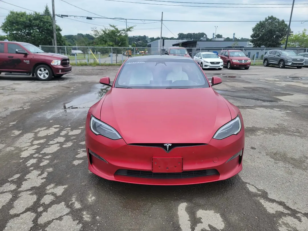 2022 Tesla Model S — photo 2