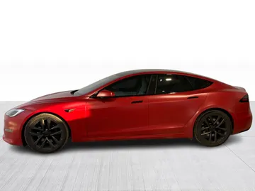 2022 Tesla Model S - image 4