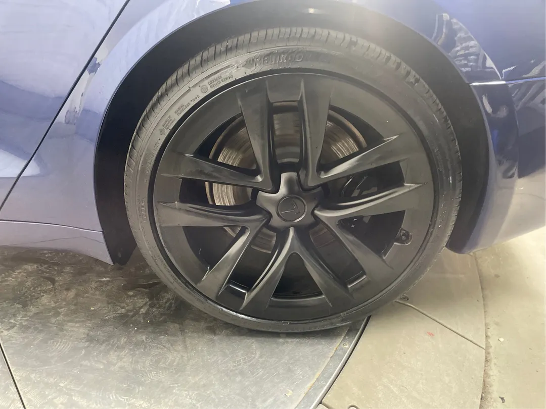 2022 Tesla Model S — photo 6