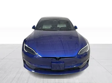 2022 Tesla Model S - image 8