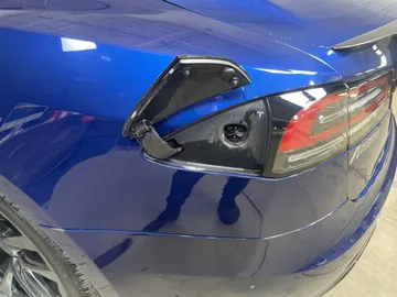 2022 Tesla Model S - image 20