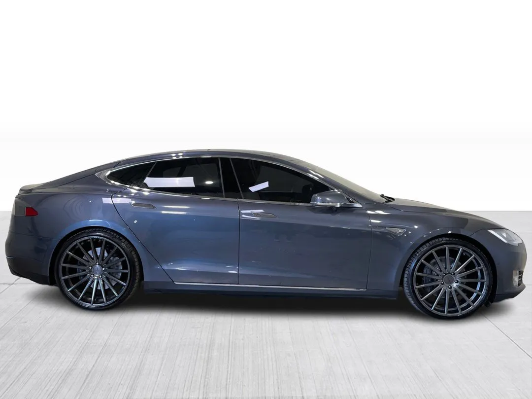 2015 Tesla Model S for sale - photo 2