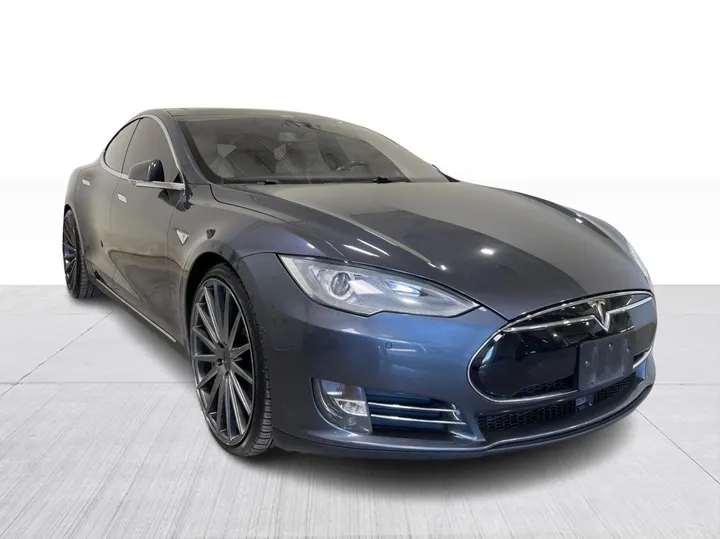 2015 Tesla Model S