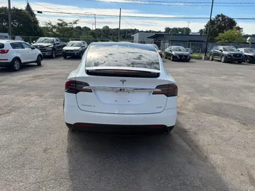 2017 Tesla Model X - image 6