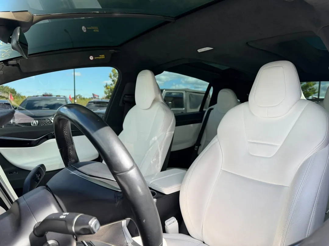 2017 Tesla Model X 90D, photo 7