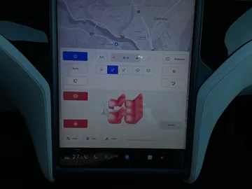 2021 Tesla Model X - image 20