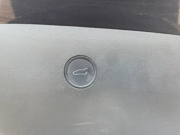 2021 Tesla Model X - image 15