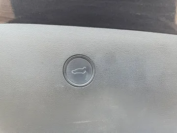 2021 Tesla Model X - image 15