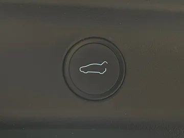 2021 Tesla Model Y - image 19