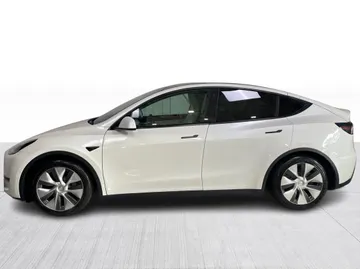 2021 Tesla Model Y - image 4