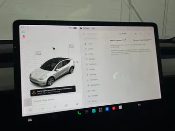 2021 Tesla Model Y - image 23