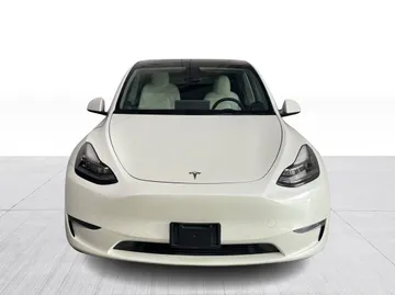 2021 Tesla Model Y - image 2