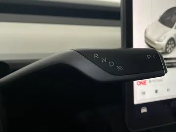 2021 Tesla Model Y - image 24
