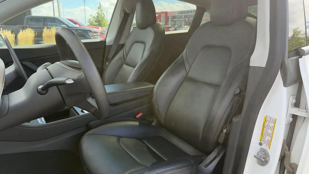 2021 Tesla Model Y Long Range AWD, photo 7